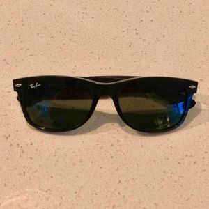 Ray ban wayfarer sunglasses
